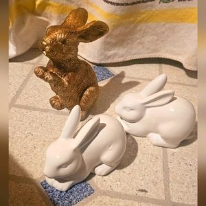 Faux Chocolate Bunny & 2 Ceramic Bunnies